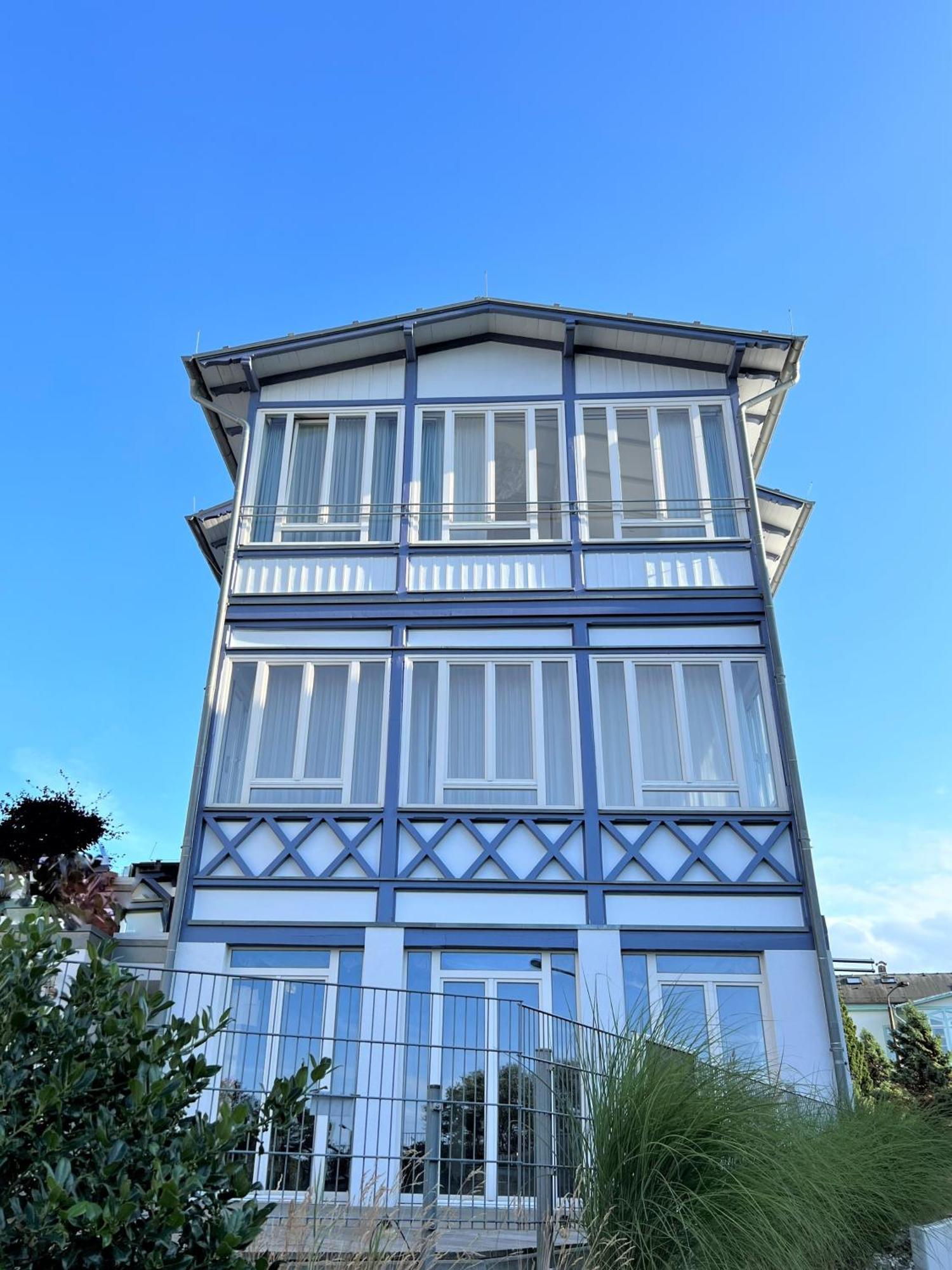 Strandvillen 4*